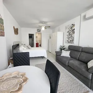 estudio-piscina-urb-junto-mar.es-andalucia.com/